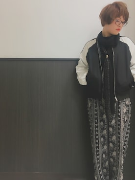 「VENCEEXCHANGE（ヴァンスエクスチェンジ）のアイテム（ストール/ショール）」を使った、Tさん（レディース・153cm）の冬コーディネート