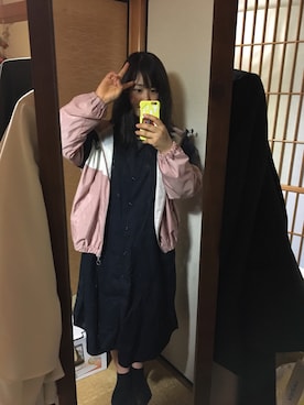 「アイテム（MA-1）」を使った、みきwoさん（レディース・166cm・10代）の春コーディネート