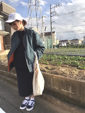 「アイテム（ミリタリージャケット）」を使った、pさん（レディース・147cm）の春コーディネート