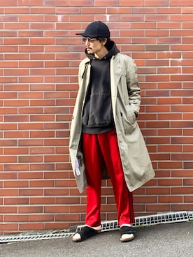 「ジャージ」｜「アイテム（トレンチコート）」を使った、YUTA KABURAGI さん（メンズ・175cm）の春コーディネート