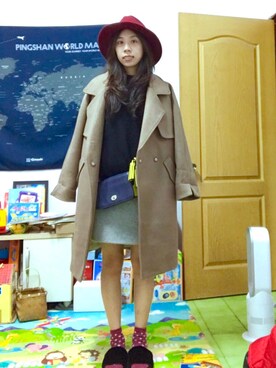 「COACH（コーチ）のアイテム（バッグ、ブルー系）」を使った、PingshanWuさん（レディース）の冬コーディネート