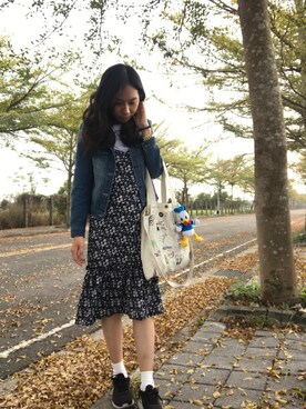 「NIKE（ナイキ）のアイテム（シューズ、ブラック系）」を使った、PingshanWuさん（レディース）の春コーディネート