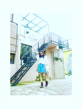 「Dr. Martens（ドクターマーチン）のアイテム（ブーツ、レッド系）」を使った、PingshanWuさん（レディース）の夏コーディネート