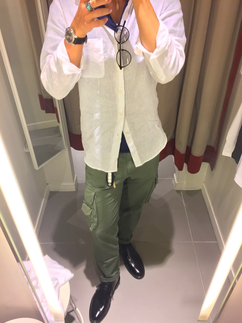「シンプルコーデ、休日スタイル、雨の日コーデ、レインシューズ、カーゴパンツ、リネンシャツ、UNIQLO、kinashicycle、おしゃれさんと繋がりたい」｜「Healthknitの【15F/Wカタログ掲載】HEALTHKNIT / ヘルスニット: HANLEY SHORT SLEEVE / カットソー ##  （Tシャツ/カットソー、ブルー系）」を使った、松下武司さん（メンズ・170cm）の夏コーディネートの1枚目の写真