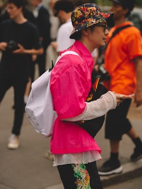 「doublet（ダブレット）のアイテム（パンツ）」を使った、一政さん（メンズ・170cm）の夏コーディネート