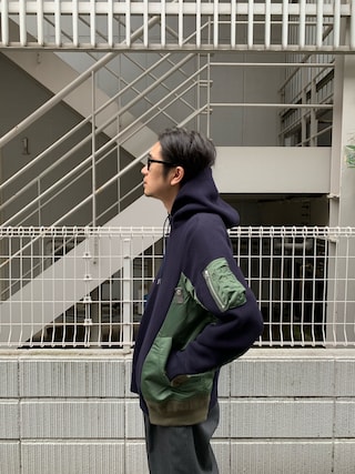 【ストリート好き必見】sacai パーカー 大人上品カジュアル 快適 おしゃれな大人が「買ってよかった」ナイキ×サカイのパーカ | UOMO