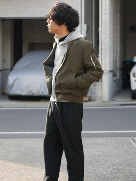 「ADAM ET ROPE'（アダムエロペ）のアイテム（MA-1）」を使った、syo16さん（メンズ・167cm）の冬コーディネート