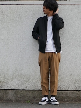 「tk.TAKEO KIKUCHI（ティーケータケオキクチ）のアイテム（MA-1）」を使った、syo16さん（メンズ・167cm）の春コーディネート