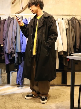 「TrAnsference - T/f （トランスファレンス）のアイテム（トレンチコート）」を使った、syo16さん（メンズ・167cm）の春コーディネート