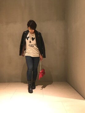 「レザーブーツ」｜「アイテム（ライダースジャケット）」を使った、つかさきさん（レディース・160cm）の夏コーディネート