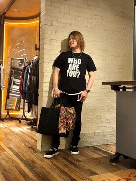「バッグ」｜「アイテム（マウンテンパーカー）」を使った、吉川修平さん（メンズ・175cm）の春コーディネート