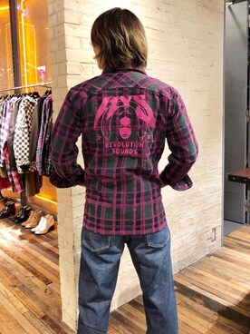 「HYSTERIC GLAMOUR（ヒステリックグラマー）のREVOLUTION SOUNDS刺繍 CPOシャツ（シャツ/ブラウス）」を使った、吉川修平さん（メンズ・175cm）の秋コーディネート