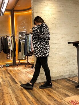 「HYSTERIC GLAMOUR（ヒステリックグラマー）のアイテム（ムートンコート）」を使った、吉川修平さん（メンズ・175cm）の冬コーディネート