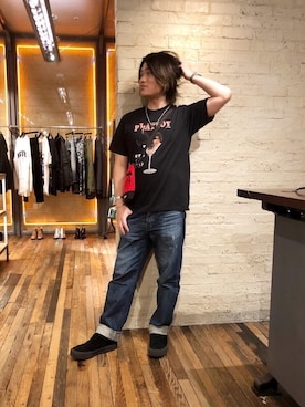 「コラボレーション」｜「アイテム（財布/小物）」を使った、吉川修平さん（メンズ・175cm）の冬コーディネート