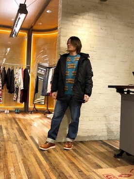 「HYSTERIC GLAMOUR（ヒステリックグラマー）のアイテム（マウンテンパーカー）」を使った、吉川修平さん（メンズ・175cm）の冬コーディネート