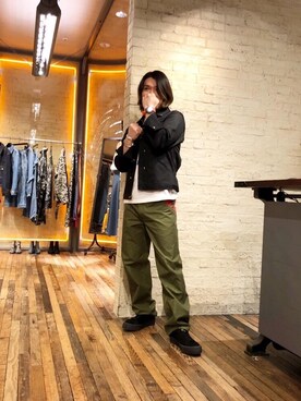 「G-SHOCK」｜「アイテム（デニムジャケット）」を使った、吉川修平さん（メンズ・175cm）の春コーディネート