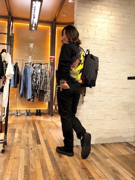 「G-SHOCK」｜「アイテム（ブルゾン）」を使った、吉川修平さん（メンズ・175cm）の春コーディネート