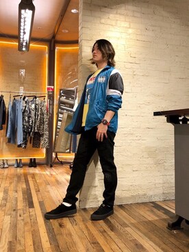 「G-SHOCK」｜「アイテム（ブルゾン）」を使った、吉川修平さん（メンズ・175cm）の春コーディネート