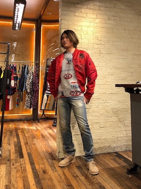 「アイテム（ミリタリージャケット、レッド系）」を使った、吉川修平さん（メンズ・175cm）の冬コーディネート