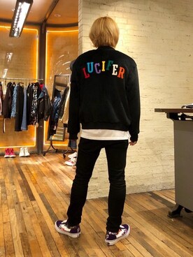 「コラボレーション」｜「アイテム（その他アウター）」を使った、吉川修平さん（メンズ・175cm）の冬コーディネート
