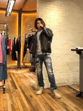 「70'sコーデ」｜「アイテム（ライダースジャケット）」を使った、吉川修平さん（メンズ・175cm）の冬コーディネート