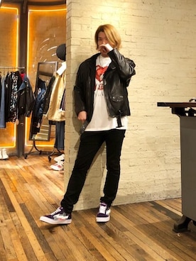 「パンクコーデ」｜「アイテム（ライダースジャケット）」を使った、吉川修平さん（メンズ・175cm）の冬コーディネート