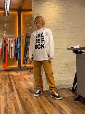 「コラボレーション」｜「アイテム（ブルゾン）」を使った、吉川修平さん（メンズ・175cm）の春コーディネート