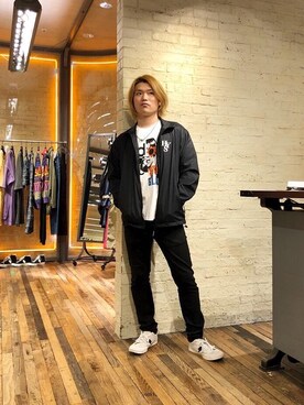 「70'sコーデ」｜「アイテム（ナイロンジャケット）」を使った、吉川修平さん（メンズ・175cm）の夏コーディネート