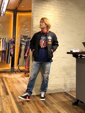 「70'sコーデ」｜「アイテム（ナイロンジャケット）」を使った、吉川修平さん（メンズ・175cm）の秋コーディネート