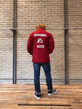 「アイテム（ミリタリージャケット、レッド系）」を使った、吉川修平さん（メンズ・175cm）の秋コーディネート