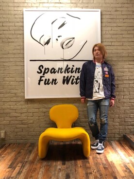 「コラボレーション」｜「アイテム（ナイロンジャケット）」を使った、吉川修平さん（メンズ・175cm）の秋コーディネート