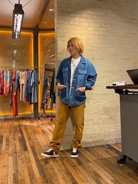 「70'sコーデ」｜「アイテム（デニムジャケット）」を使った、吉川修平さん（メンズ・175cm）の秋コーディネート