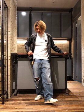 「70'sコーデ」｜「アイテム（財布/小物）」を使った、吉川修平さん（メンズ・175cm）の秋コーディネート