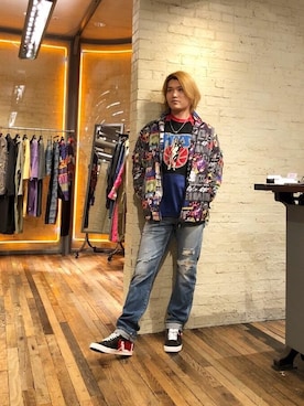 「70'sコーデ」｜「アイテム（ナイロンジャケット）」を使った、吉川修平さん（メンズ・175cm）の秋コーディネート