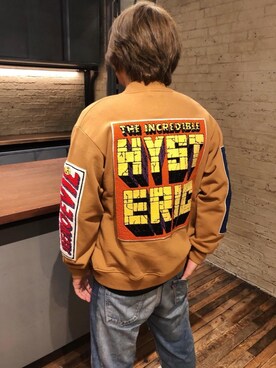 「70'sコーデ」｜「アイテム（その他アウター）」を使った、吉川修平さん（メンズ・175cm）の秋コーディネート