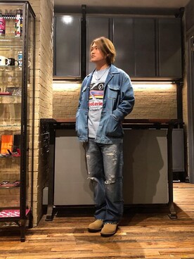 「70'sコーデ」｜「アイテム（デニムジャケット）」を使った、吉川修平さん（メンズ・175cm）の秋コーディネート
