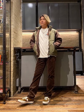 「70'sコーデ」｜「アイテム（ブルゾン）」を使った、吉川修平さん（メンズ・175cm）の秋コーディネート
