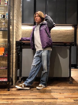 「70'sコーデ」｜「アイテム（ナイロンジャケット）」を使った、吉川修平さん（メンズ・175cm）の秋コーディネート