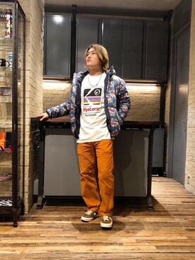 「70'sコーデ」｜「アイテム（ライダースジャケット）」を使った、吉川修平さん（メンズ・175cm）の秋コーディネート