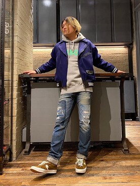 「70'sコーデ」｜「アイテム（ライダースジャケット）」を使った、吉川修平さん（メンズ・175cm）の秋コーディネート