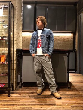 「ロックコーデ」｜「アイテム（デニムジャケット）」を使った、吉川修平さん（メンズ・175cm）の冬コーディネート