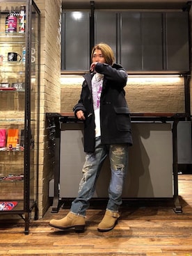 「70'sコーデ」｜「アイテム（ダッフルコート）」を使った、吉川修平さん（メンズ・175cm）の冬コーディネート