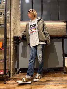 「70'sコーデ」｜「アイテム（ナイロンジャケット）」を使った、吉川修平さん（メンズ・175cm）の冬コーディネート
