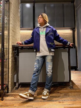 「70'sコーデ」｜「アイテム（ライダースジャケット）」を使った、吉川修平さん（メンズ・175cm）の冬コーディネート