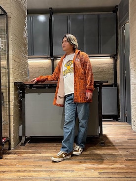 「70'sコーデ」｜「アイテム（ブルゾン）」を使った、吉川修平さん（メンズ・175cm）の冬コーディネート
