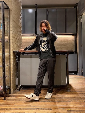 「70'sコーデ」｜「アイテム（スタジャン）」を使った、吉川修平さん（メンズ・175cm）の夏コーディネート