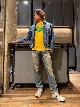 「70'sコーデ」｜「アイテム（デニムジャケット）」を使った、吉川修平さん（メンズ・175cm）の夏コーディネート