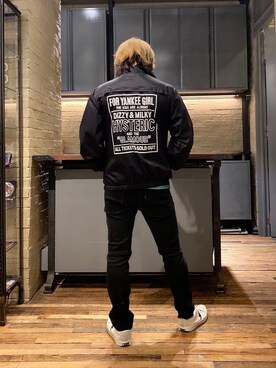 「70'sコーデ」｜「アイテム（ブルゾン）」を使った、吉川修平さん（メンズ・175cm）の秋コーディネート