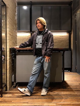 「70'sコーデ」｜「アイテム（ブルゾン）」を使った、吉川修平さん（メンズ・175cm）の秋コーディネート