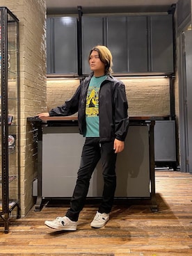 「70'sコーデ」｜「アイテム（ブルゾン）」を使った、吉川修平さん（メンズ・175cm）の秋コーディネート